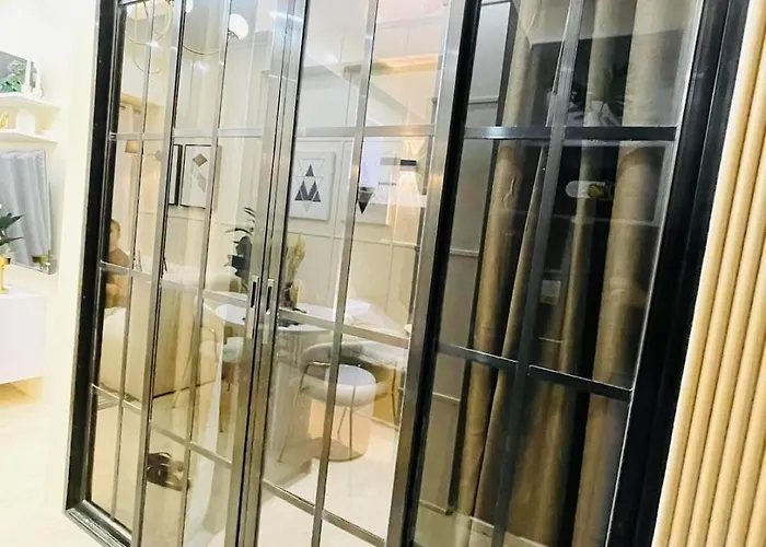 2br With Balcony, Near Naia 1,2,3 Bellavistaatfieldresidence * Manila