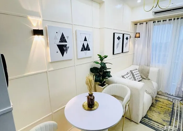 Apartment 2br With Balcony, Near Naia 1,2,3 Bellavistaatfieldresidence *
